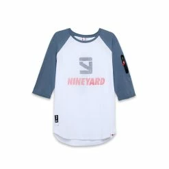 Nineyard RED. Baseball Longsleeve - Blanc/Black